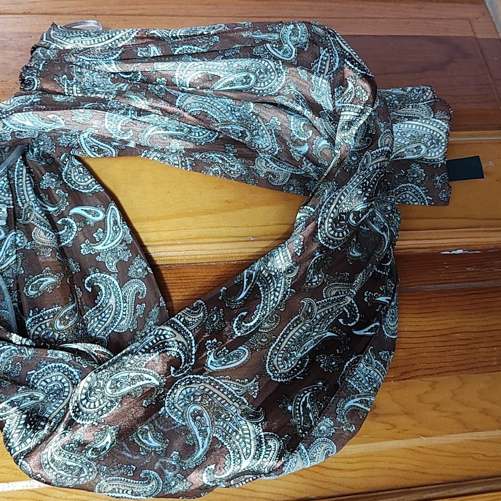 .  No Name Brand .  Brown  Shimmery Paisley print  light  scarf